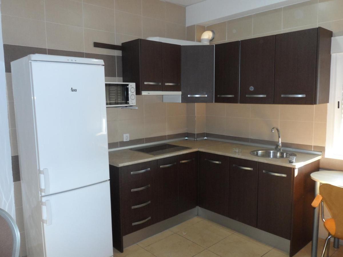Hostal Via Del Caminante Madrigalejo エクステリア 写真