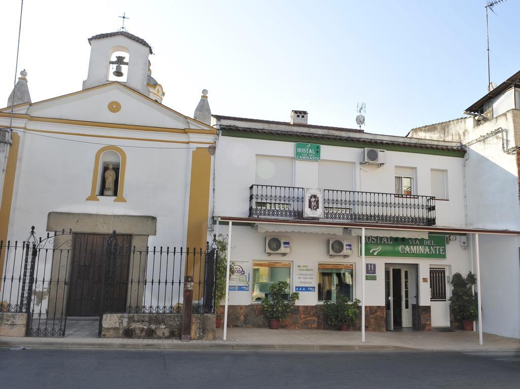 Hostal Via Del Caminante Madrigalejo エクステリア 写真