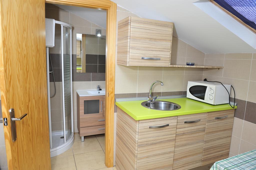 Hostal Via Del Caminante Madrigalejo エクステリア 写真